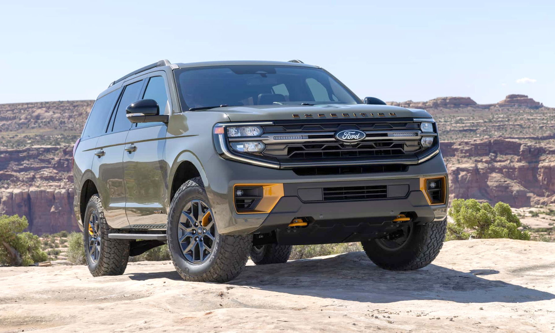 Ford-Expedition-2025-1-2376-17-5095-3013-1728186701